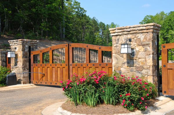 Gainesville Driveway Gate Service